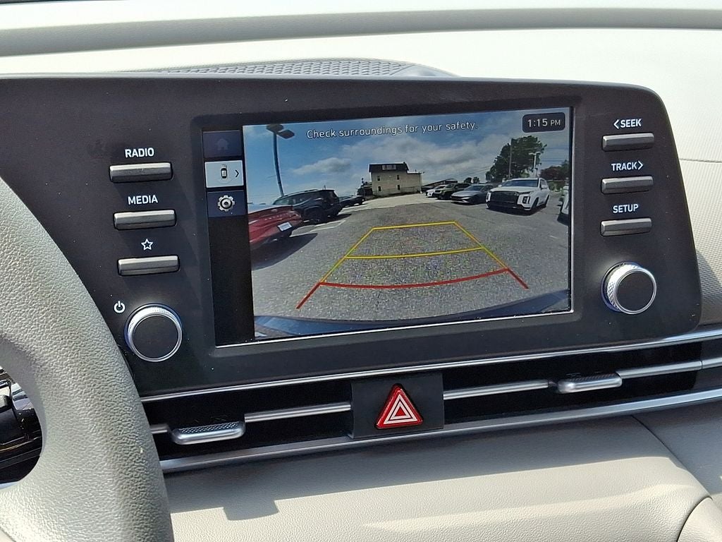 2025 Hyundai ELANTRA SE FWD