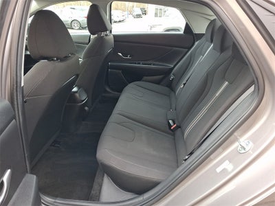 2023 Hyundai ELANTRA SEL FWD