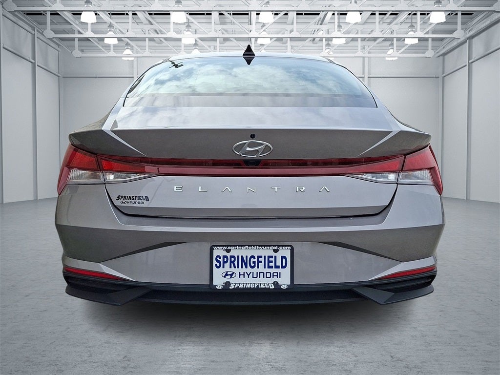 2023 Hyundai ELANTRA SEL FWD