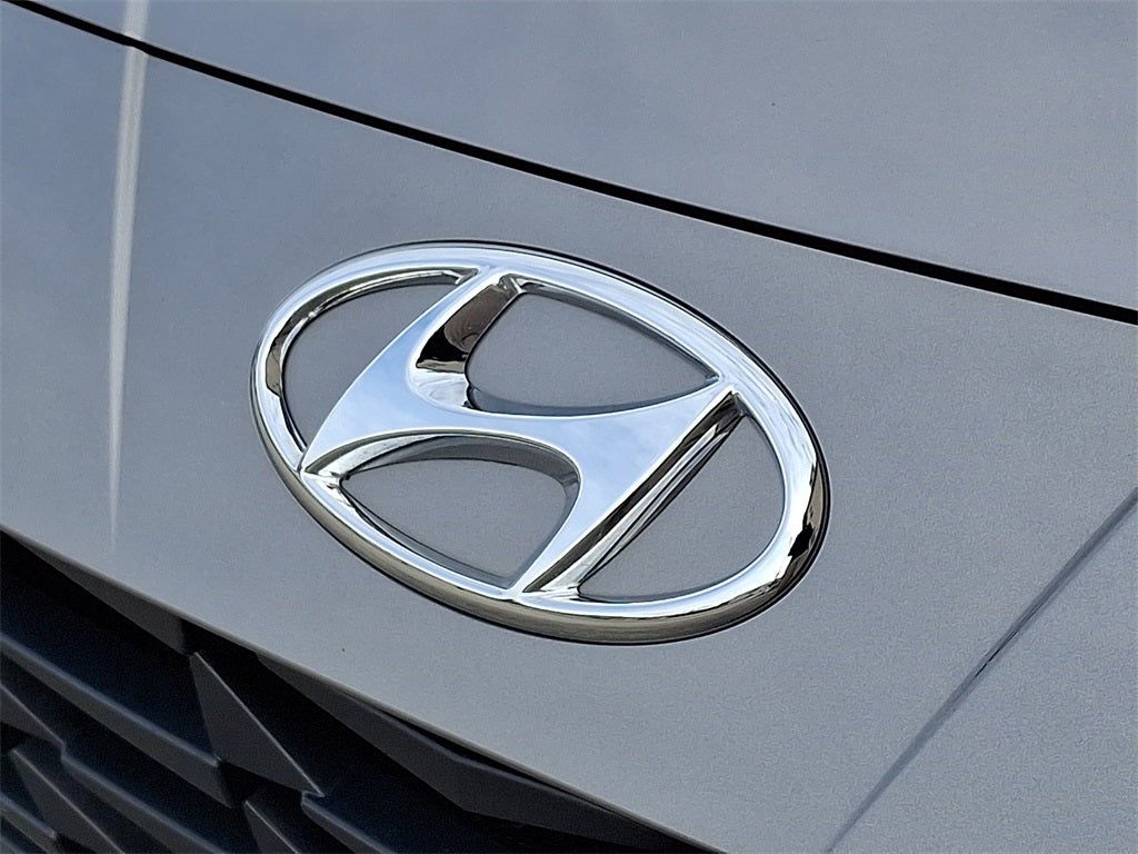 2023 Hyundai ELANTRA SEL FWD