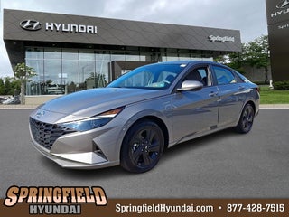 2023 Hyundai ELANTRA SEL FWD