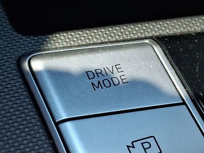2024 Hyundai ELANTRA SEL FWD