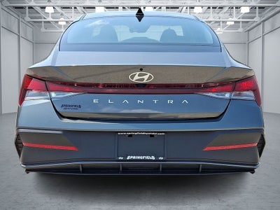 2024 Hyundai ELANTRA SEL FWD