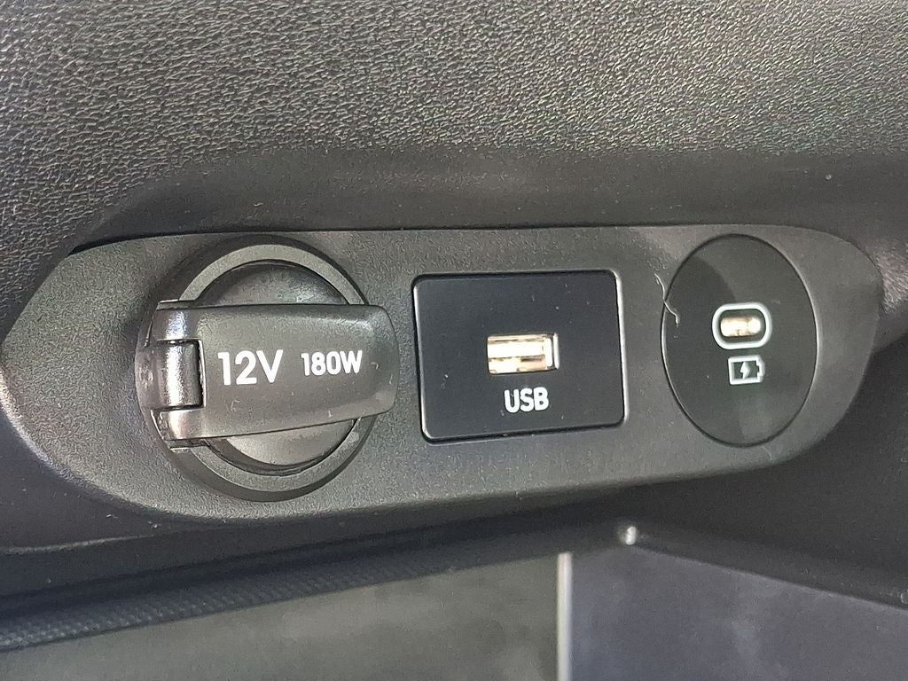 2024 Hyundai ELANTRA SEL FWD