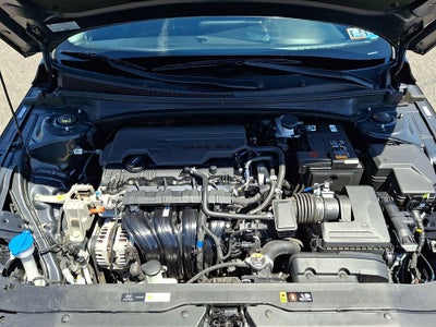 2024 Hyundai ELANTRA SEL FWD