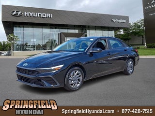 2024 Hyundai ELANTRA SEL FWD