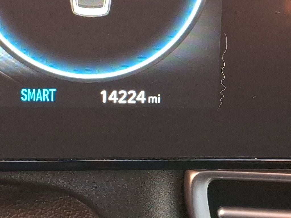 2023 Hyundai ELANTRA Limited FWD