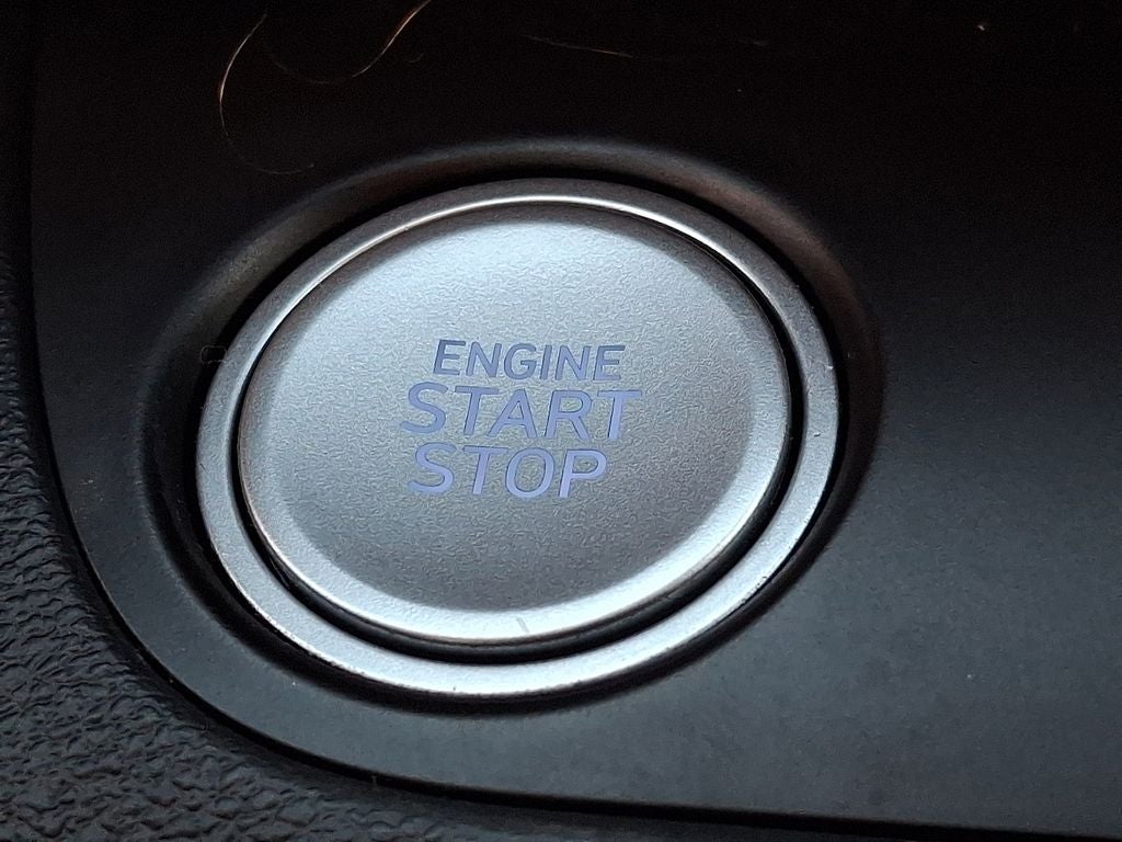 2023 Hyundai ELANTRA Limited FWD