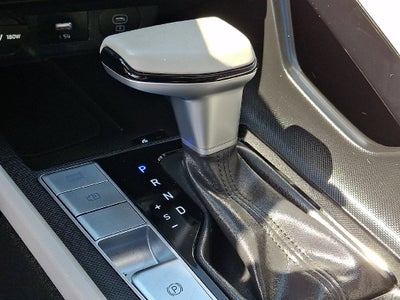 2025 Hyundai ELANTRA Limited FWD