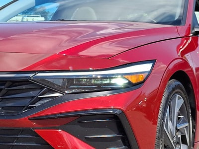 2025 Hyundai ELANTRA Limited FWD