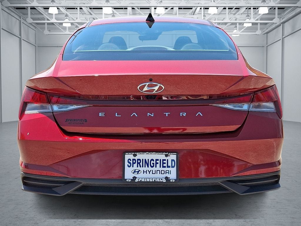 2023 Hyundai ELANTRA SEL FWD