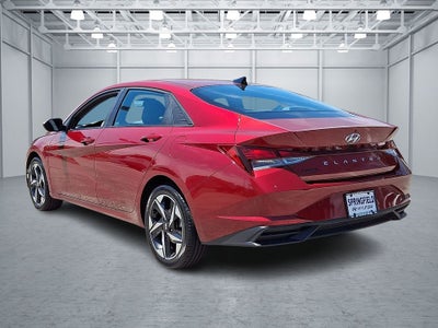 2023 Hyundai ELANTRA SEL FWD