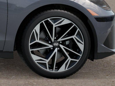 2025 Hyundai IONIQ 6 SEL