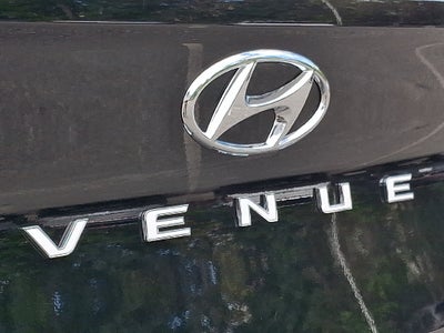 2026 Hyundai VENUE SE