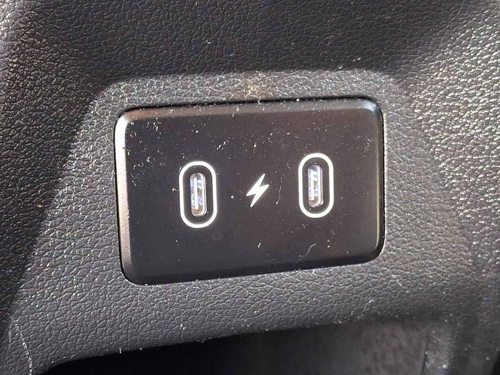 2025 Hyundai VENUE SEL FWD