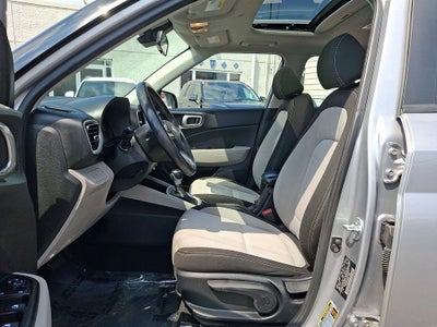 2025 Hyundai VENUE SEL FWD
