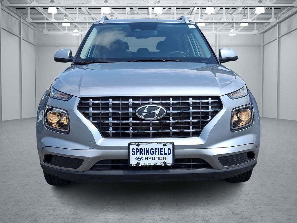 2025 Hyundai VENUE SEL FWD