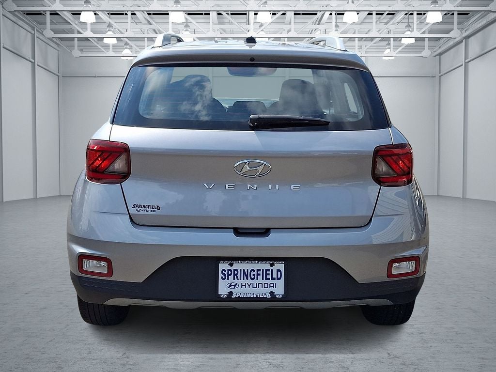 2025 Hyundai VENUE SEL FWD