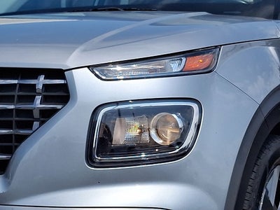 2025 Hyundai VENUE SEL FWD