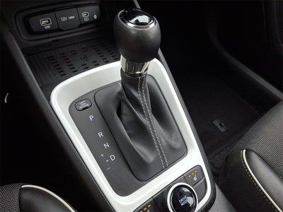 2023 Hyundai VENUE Limited FWD