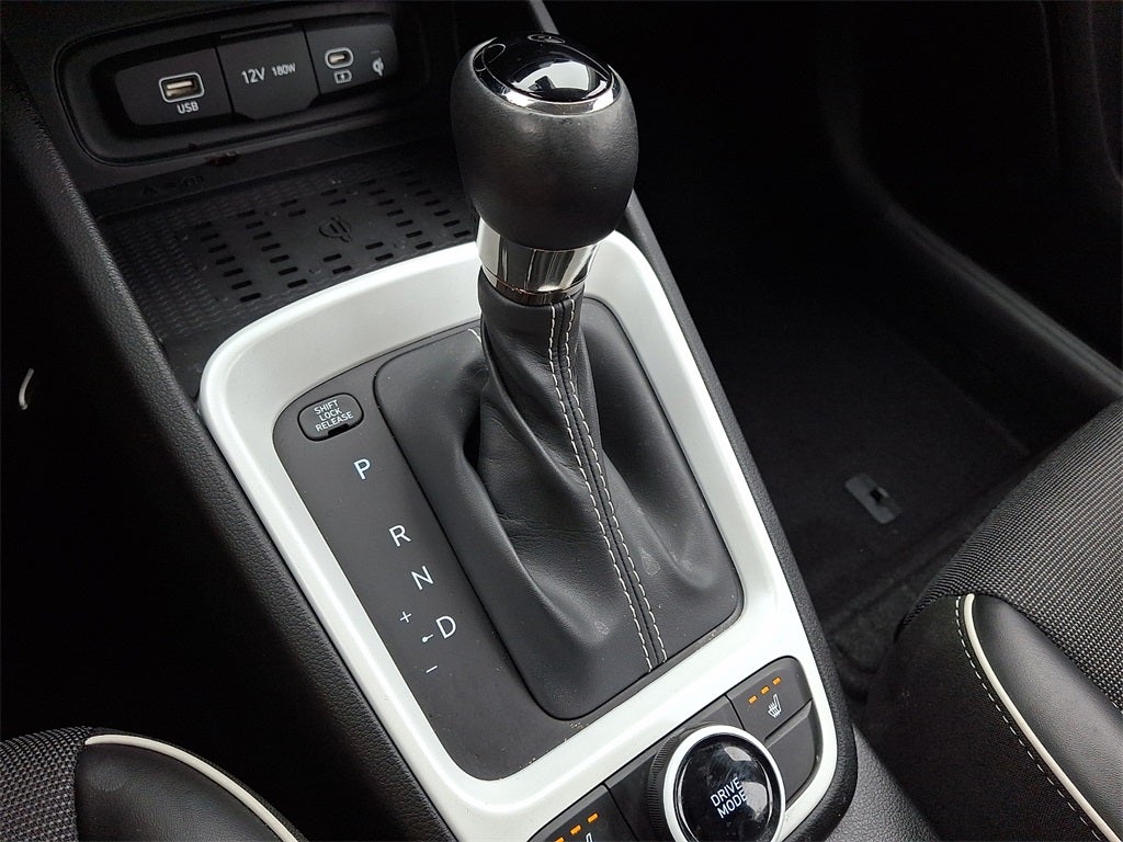 2023 Hyundai VENUE Limited FWD