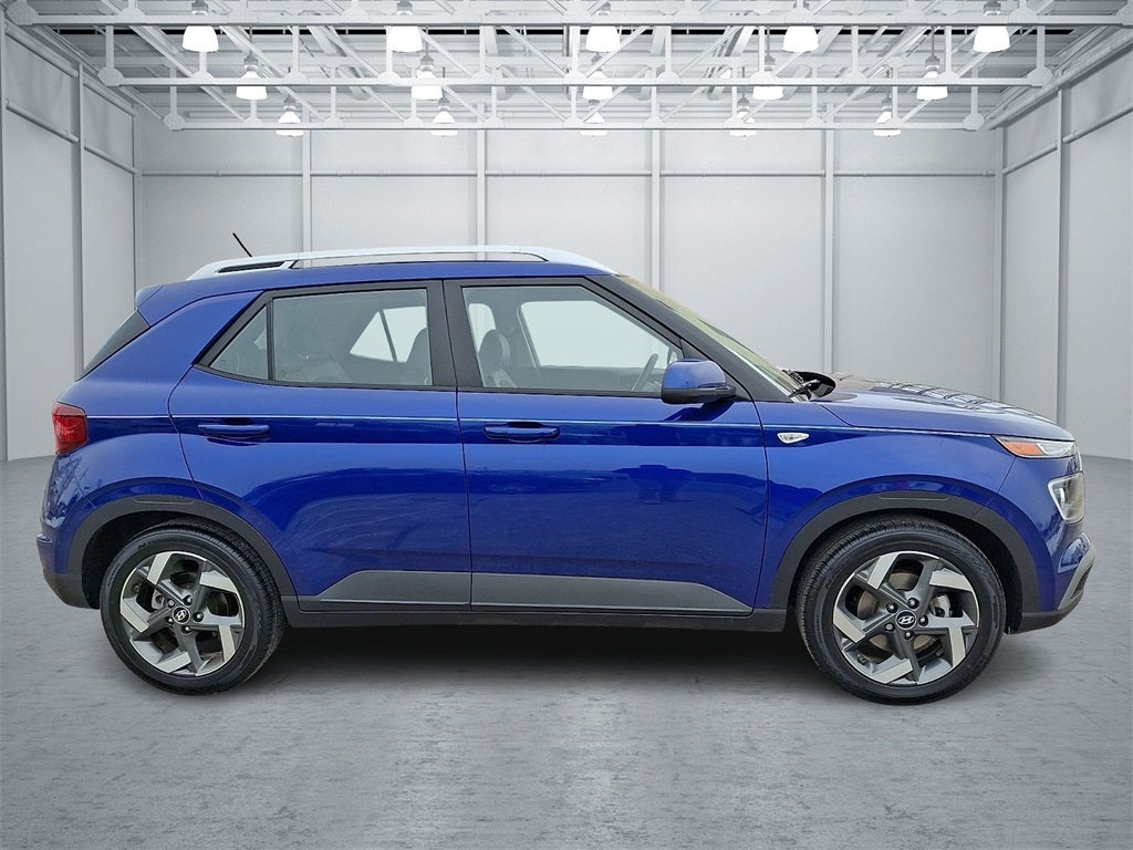 2023 Hyundai VENUE Limited FWD