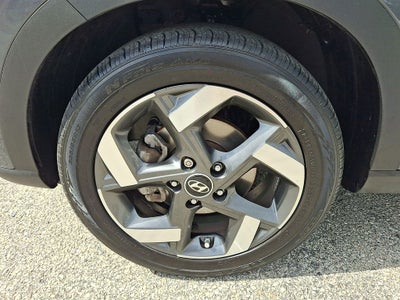 2023 Hyundai VENUE SEL FWD