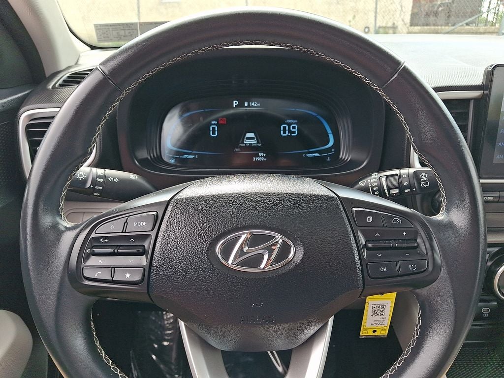 2023 Hyundai VENUE SEL FWD