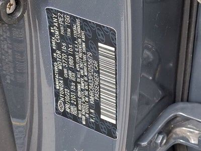 2023 Hyundai VENUE SEL FWD
