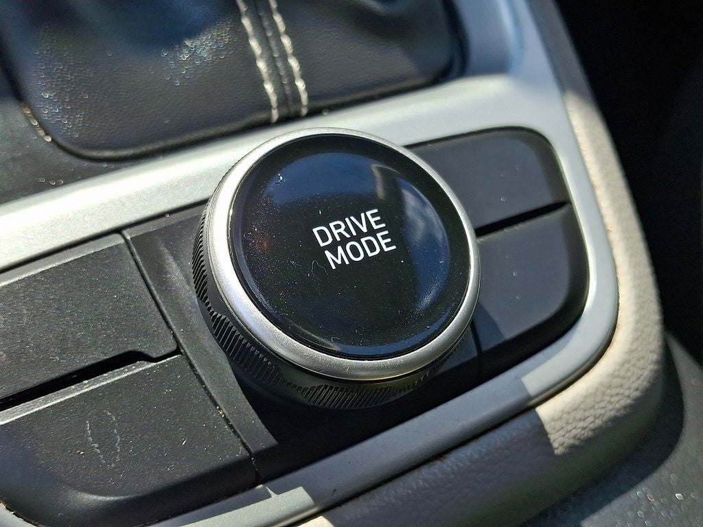 2025 Hyundai VENUE SEL FWD
