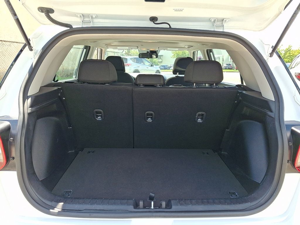 2025 Hyundai VENUE SEL FWD