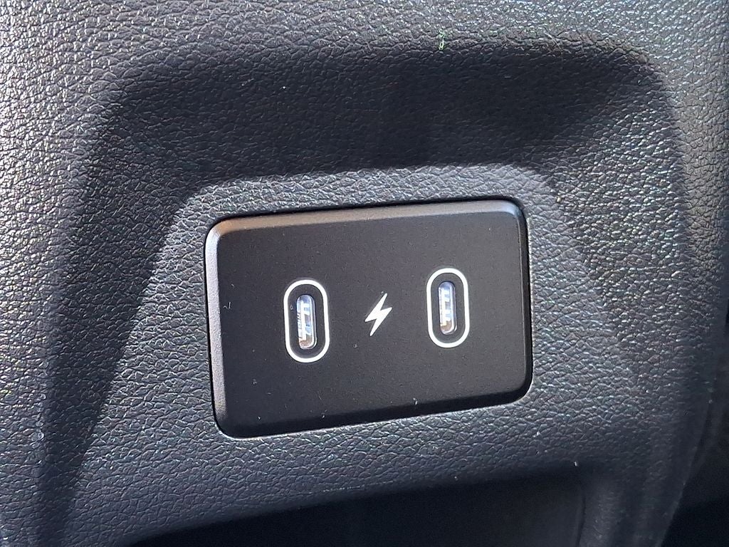 2025 Hyundai VENUE SEL FWD