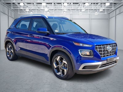 2025 Hyundai VENUE SEL FWD