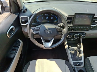 2025 Hyundai VENUE SEL FWD