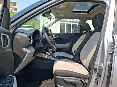 2025 Hyundai VENUE SEL FWD