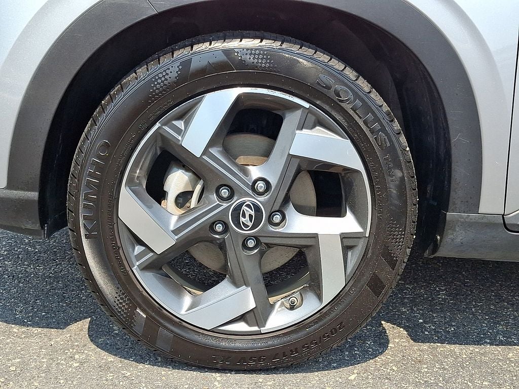 2025 Hyundai VENUE SEL FWD
