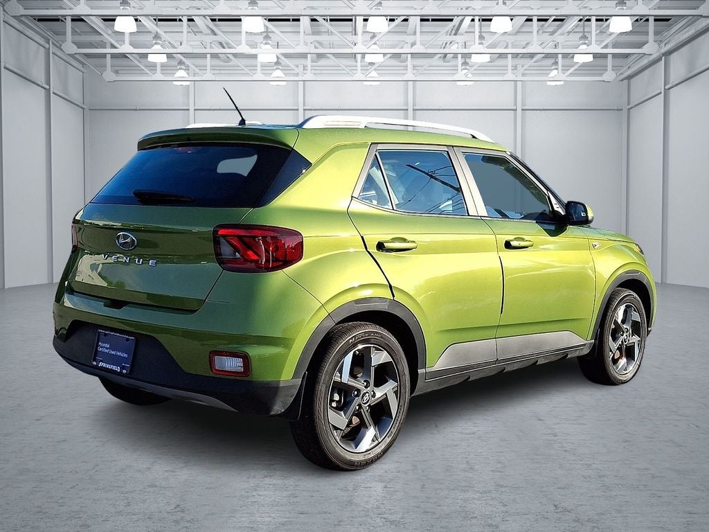 2024 Hyundai VENUE SEL FWD