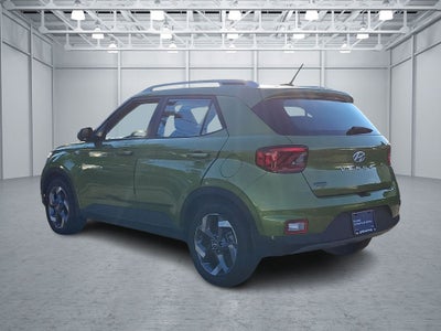 2024 Hyundai VENUE SEL FWD