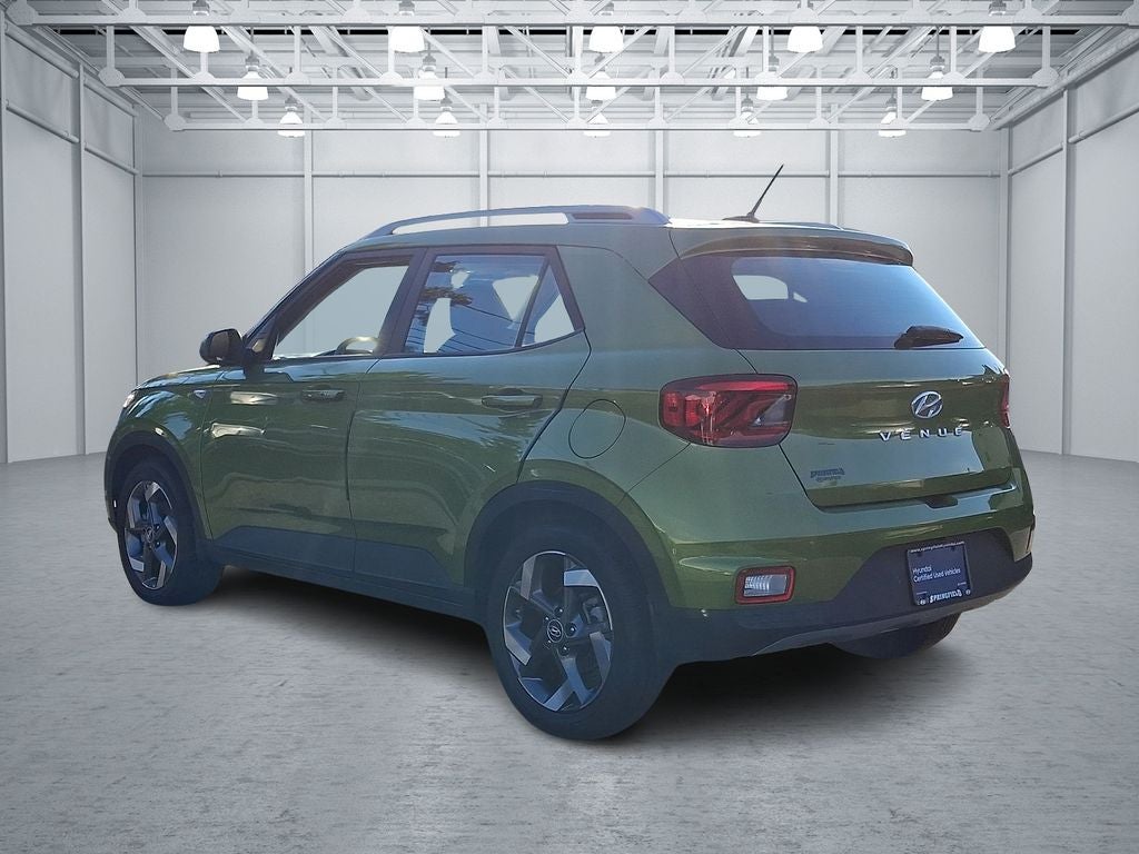 2024 Hyundai VENUE SEL FWD