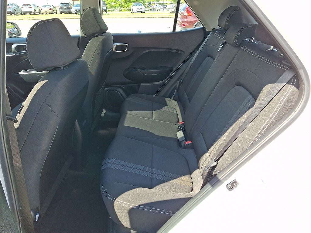 2023 Hyundai VENUE SEL FWD