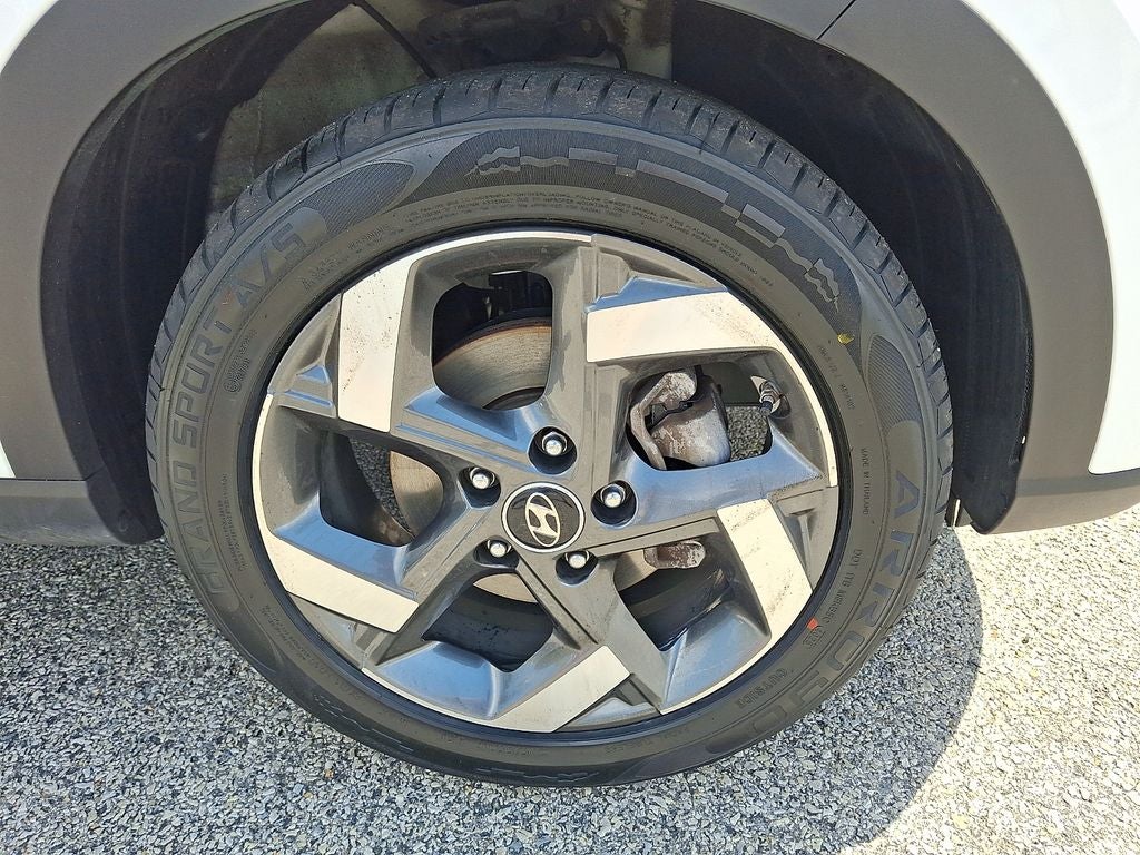 2023 Hyundai VENUE SEL FWD