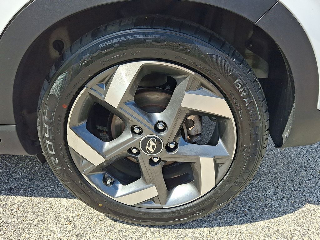 2023 Hyundai VENUE SEL FWD