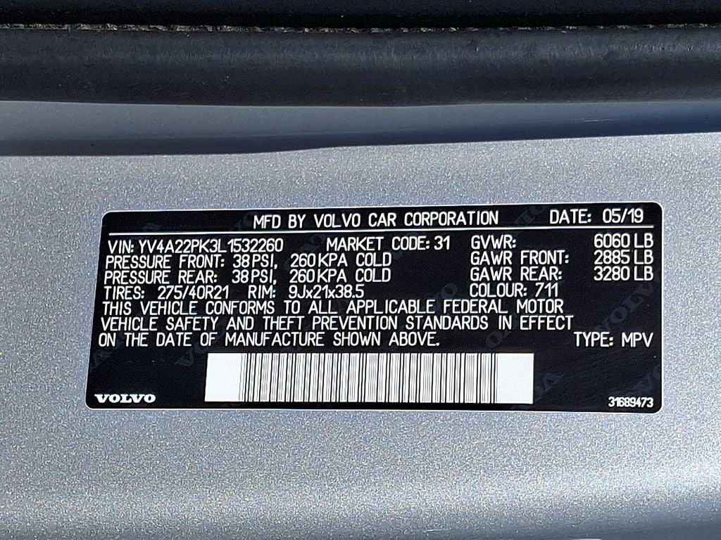 2020 Volvo XC90 T6 Momentum AWD