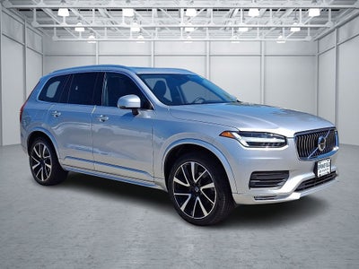 2020 Volvo XC90 T6 Momentum AWD