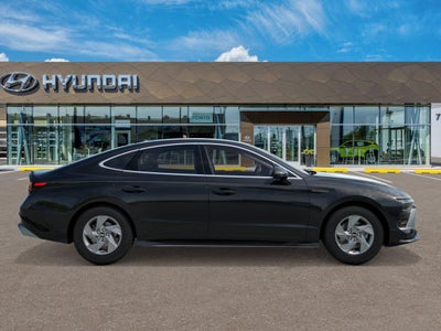 2027 Hyundai SONATA SE