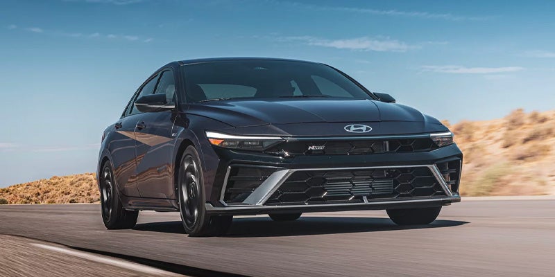 2025 Hyundai Elantra Hero image 2